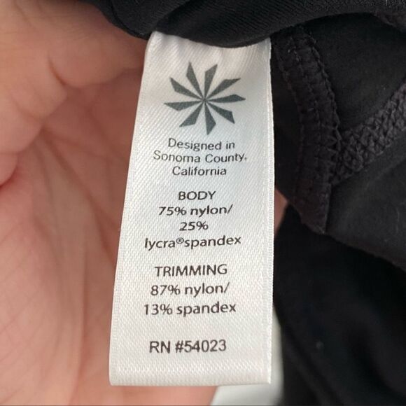 Athleta Powervita Mantra Capri Mesh Black S - Picture 5 of 6